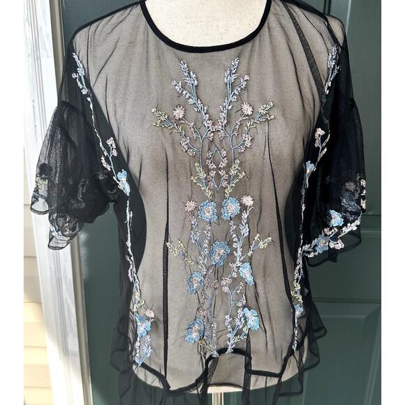 Sheer Black Mesh Ruffle Top Sz M w/ Floral Embroidery Whimsigoth Dark Floral - Picture 3 of 9